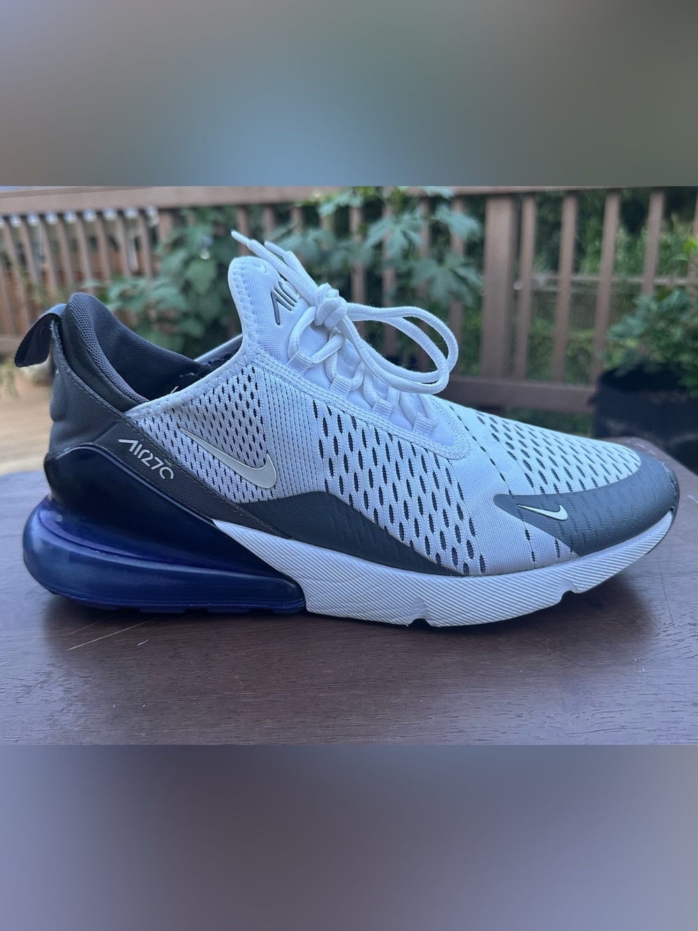 Nike Air Max 270 Men’s Size 11.5 White Persian Violet Dark Grey AH8050-107